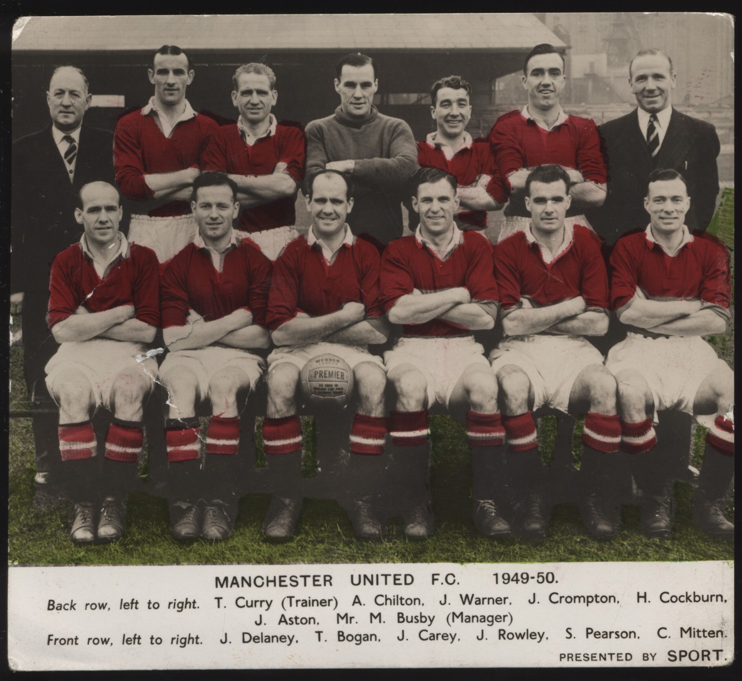 Sport Magazine - 'Manchester United 1949-50 (Tear to Centre)' (1949) - Team Photo Sport Magazine - 'Manchester United 1949-50 (Tear to Centre)' (1949) - Team Photo
