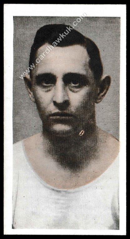 Lovell's - 'Photos of Football Stars' (1928) - Len Davies (Cardiff City) Lovell's - 'Photos of Football Stars' (1928) - Len Davies (Cardiff City)