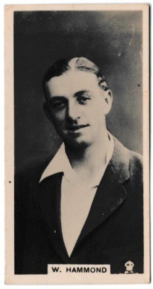 Millhoff - 'Famous Test Cricketers' (1928) - Card #5 - J.B. Hobbs (Surrey) Millhoff - 'Famous Test Cricketers' (1928) - Card #5 - J.B. Hobbs (Surrey)