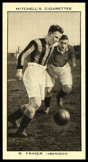Mitchell - 'Scottish Football Snaps' (1935) - #17 - R. Fraser (Aberdeen)