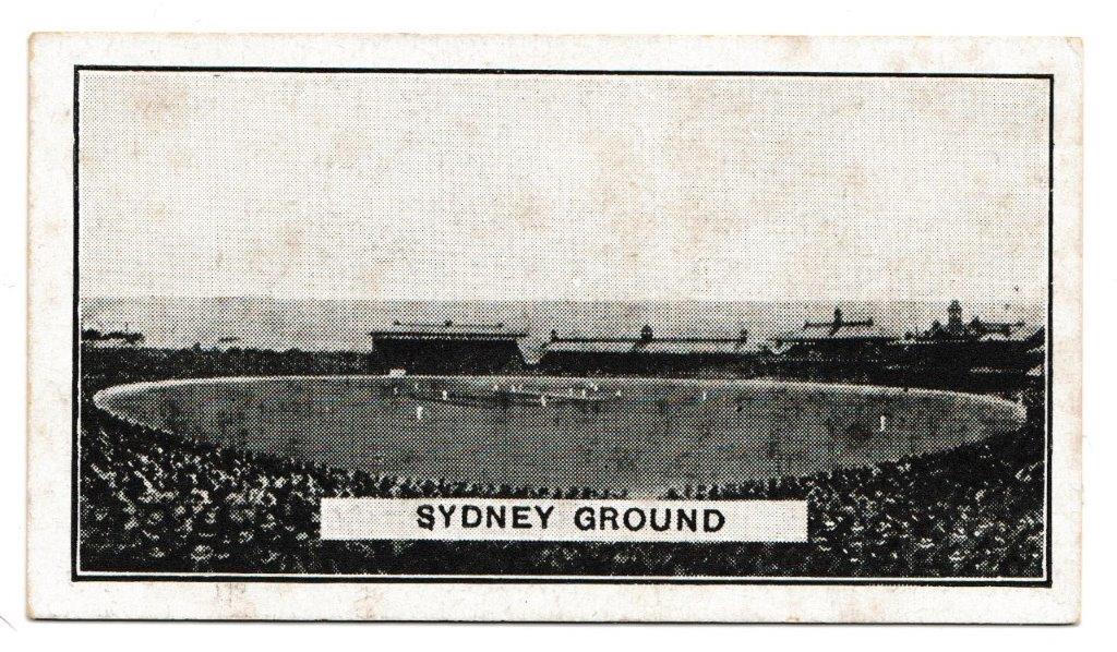 Morris (B) - 'Australian Cricketers' (1925) - Card #24 - Sydney Cricket Ground Morris (B) - 'Australian Cricketers' (1925) - Card #24 - Sydney Cricket Ground
