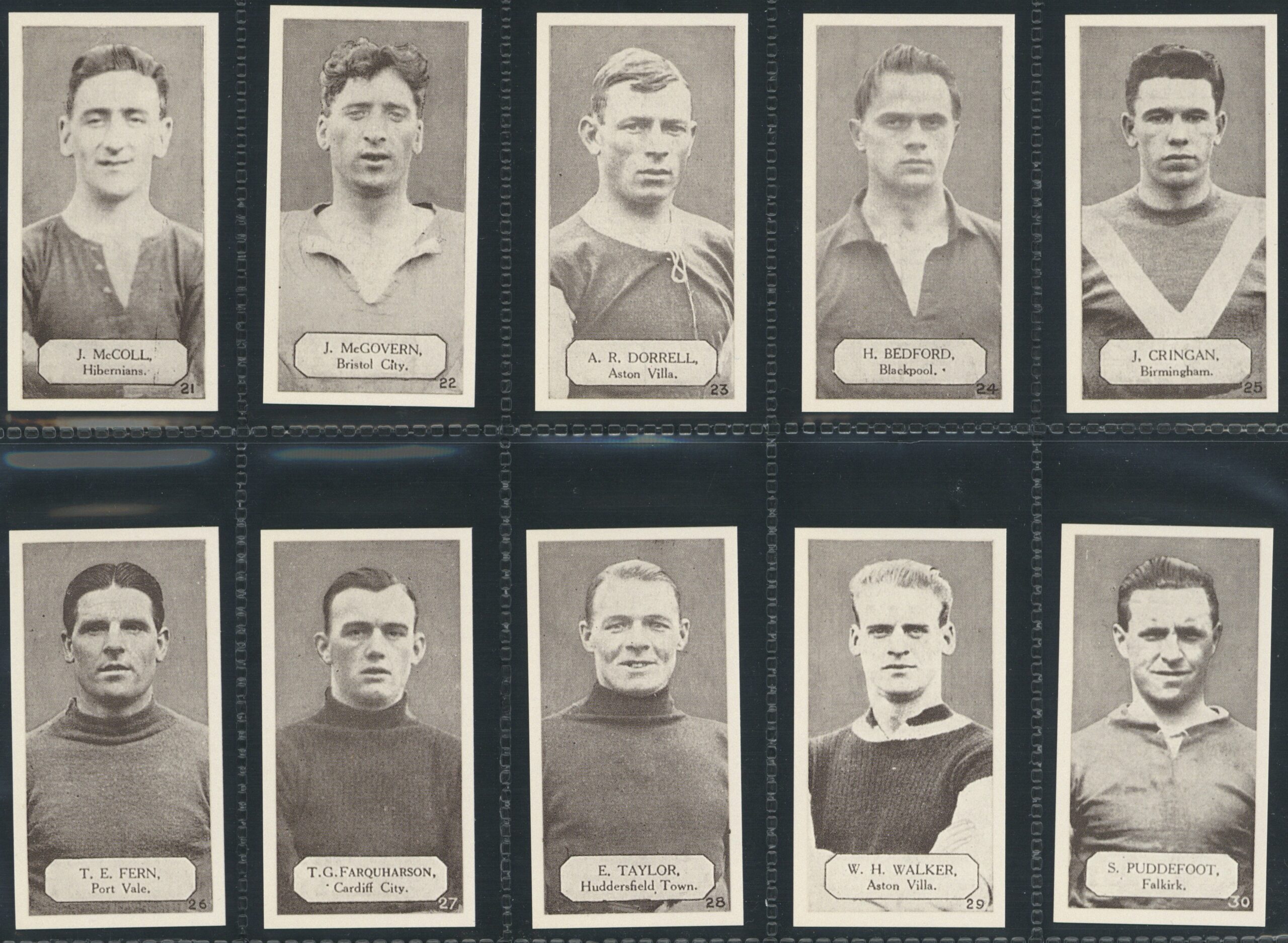 Nostalgia Reprints - 'Laceys Footballers (c1925)' Complete Set (2001) Nostalgia Reprints - 'Laceys Footballers (c1925)' Complete Set (2001)