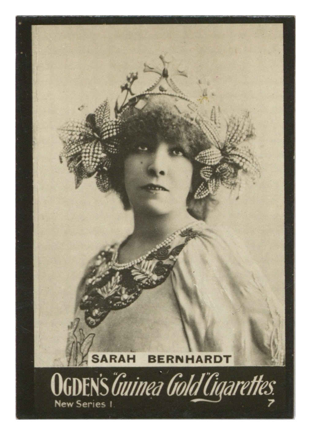 Ogden's - 'Guinea Gold New Series I' - Sarah Bernhardt I.7 (1902) Ogden's - 'Guinea Gold New Series I' - Sarah Bernhardt I.7 (1902)