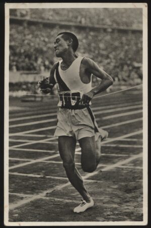 Real Photo - 'Berlin Olympics Marathon Gold Medal Winner Kitei Son' (1936) - Used Postcard