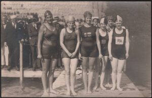 Antwerp Olympics - 'Women's 100m Freestyle Swimming Final - NZ's First Swimming Competitor and Female Olympian' (1920) - Unused Postcard
