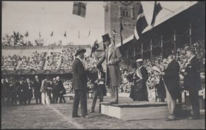Stockholm Olympics - 'Gustaf Lindblom (SWE) Triple Jump Gold Medalist' (1912) - Unused Postcard