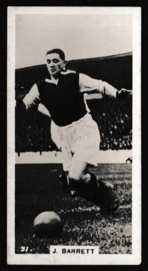 Pattreiouex - 'Footballers in Action' (1934) - Card #31 - J. Barrett (West Ham United)