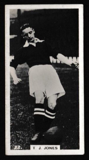 Pattreiouex - 'Footballers in Action' (1934) - Card #32 - T.J. Jones (Manchester United) Pattreiouex - 'Footballers in Action' (1934) - Card #32 - T.J. Jones (Manchester United)