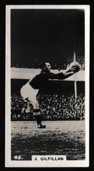 Pattreiouex - 'Footballers in Action' (1934) - Card #45 - J. Gilfillan (Portsmouth)