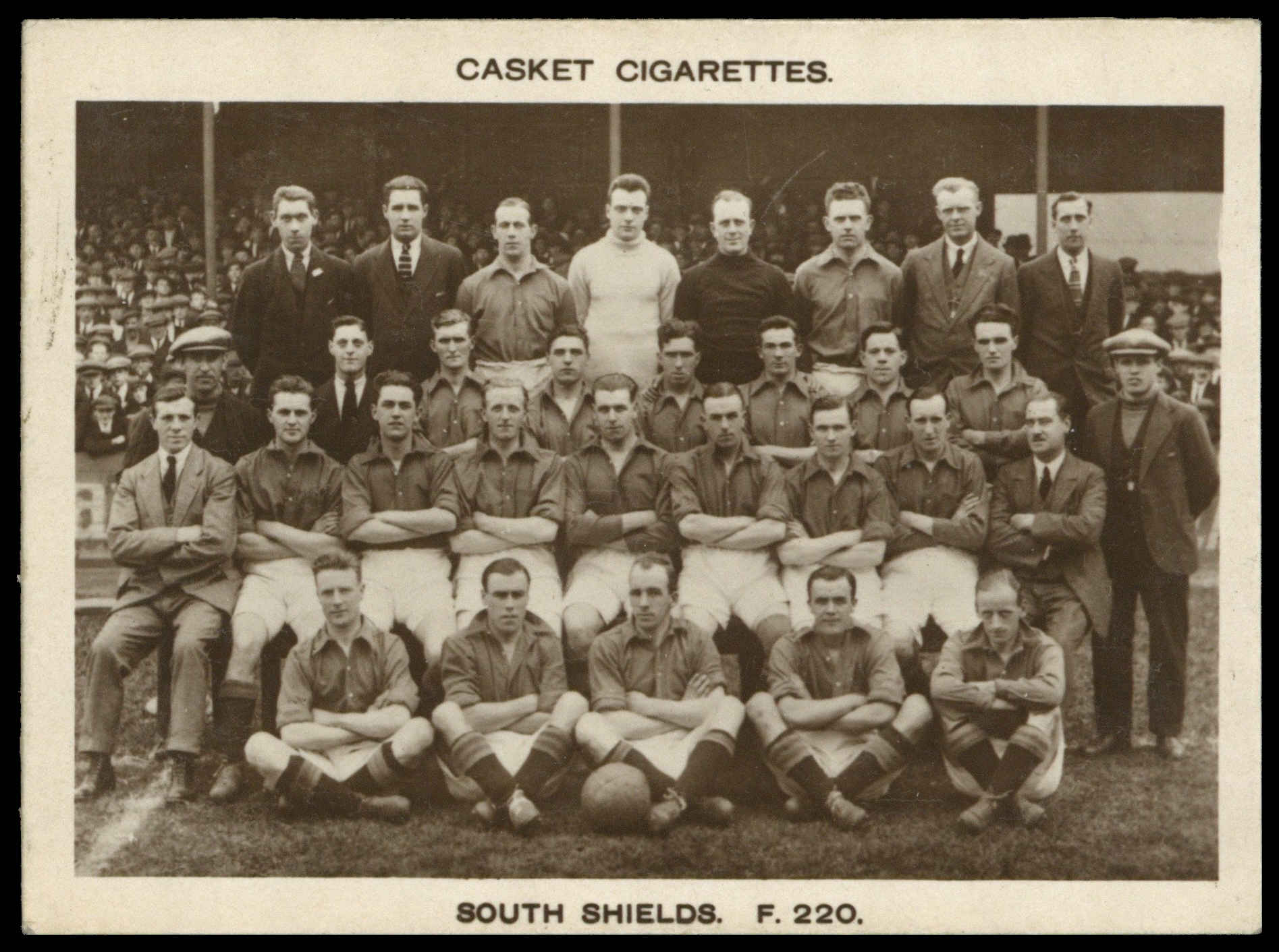 Pattreiouex - 'Football Teams' - South Shields (1922) Pattreiouex - 'Football Teams' - South Shields (1922)