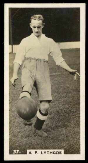 Pattreiouex - 'Footballers in Action' (1934) - A.P. Lythgoe (Huddersfield Town)
