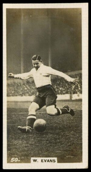 Pattreiouex - 'Footballers in Action' (1934) - W. Evans (Spurs)