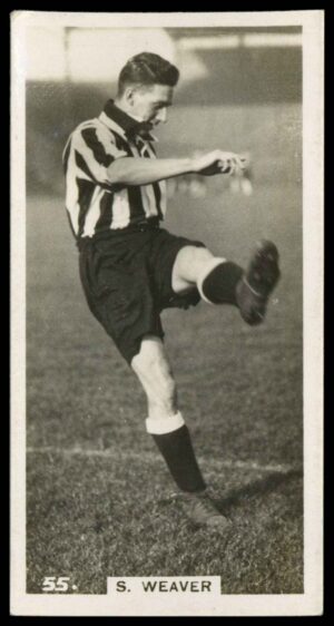 Pattreiouex - 'Footballers in Action' (1934) - S. Weaver (Newcastle Utd)