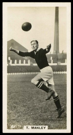 Pattreiouex - 'Footballers in Action' (1934) - T. Manley (Man Utd) Pattreiouex - 'Footballers in Action' (1934) - T. Manley (Man Utd)