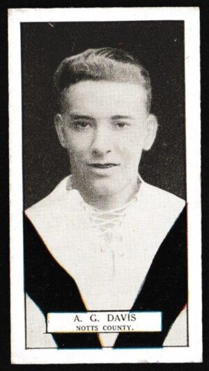 Pattreiouex - 'Footballers Series (Brown)' (1927) - A.G. Davis (Notts County)