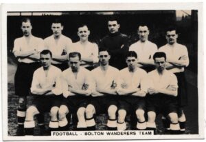 Pattreiouex - 'Sporting Events & Stars' (1935) - Card #60 - Bolton Wanderers Team