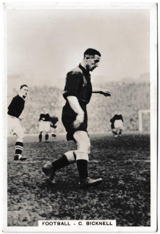 Pattreiouex - 'Sporting Events & Stars' (1935) - Card #84 - C. Bicknell (Bradford City) Pattreiouex - 'Sporting Events & Stars' (1935) - Card #84 - C. Bicknell (Bradford City)