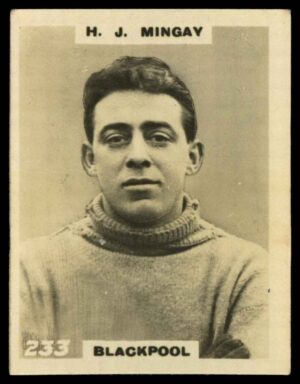 Phillips (Godfrey) - 'Pinnace Footballers'  #233 H.J. Mingay (Blackpool) (1922)