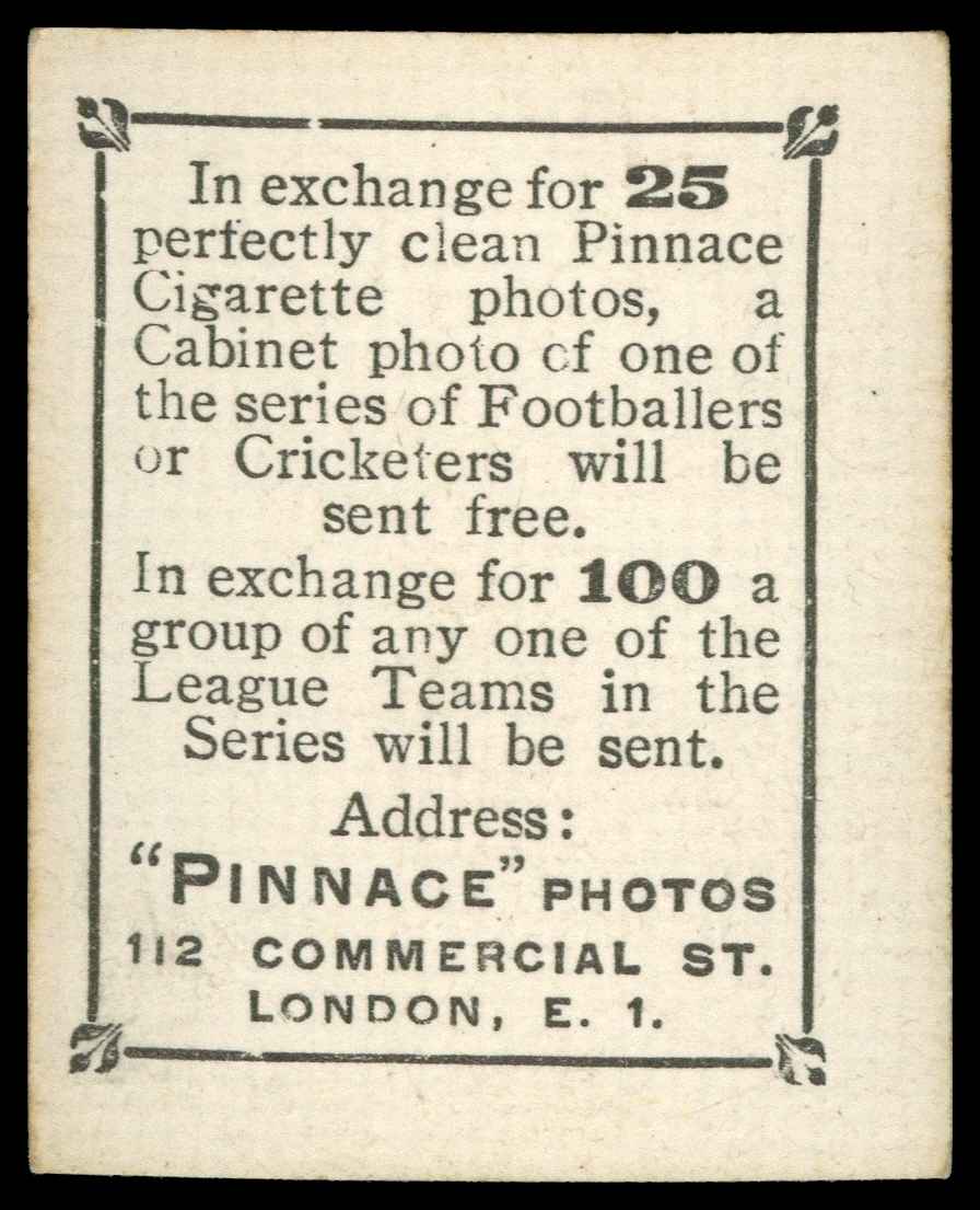 Phillips (Godfrey) - 'Pinnace Footballers' #585 W. Benton (Blackpool) (1922) Phillips (Godfrey) - 'Pinnace Footballers' #585 W. Benton (Blackpool) (1922)