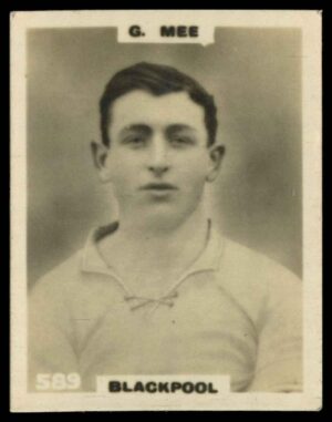 Phillips (Godfrey) - 'Pinnace Footballers'  #589 G. Mee (Blackpool) (1922)