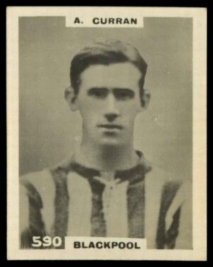Phillips (Godfrey) - 'Pinnace Footballers'  #590 A. Curran (Blackpool) (1922)