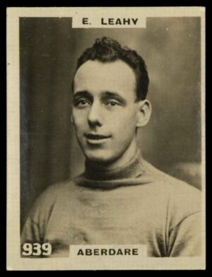 Phillips (Godfrey) - 'Pinnace Footballers'  #939 E. Leahy (Aberdare) (1922)