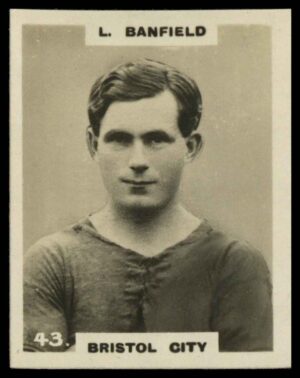 Phillips (Godfrey) - 'Pinnace Footballers'  #43 L. Banfield (Bristol City) (1922)