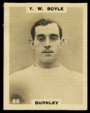 Phillips (Godfrey) - 'Pinnace Footballers'  #86 T.W. Boyle (Burnley) (1922)