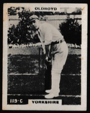 Phillips (Godfrey) - 'Pinnace Miniatures - Cricket ("Pinnace Photos")' (1924) - Card #119-C - Oldroyd (Yorkshire) Phillips (Godfrey) - 'Pinnace Miniatures - Cricket ("Pinnace Photos")' (1924) - Card #119-C - Oldroyd (Yorkshire)