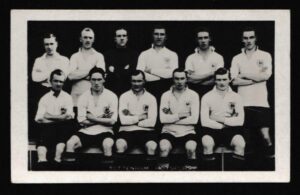 Pluck - 'Famous Football Teams' (1922) - Card #3 - Tottenham Hotspur