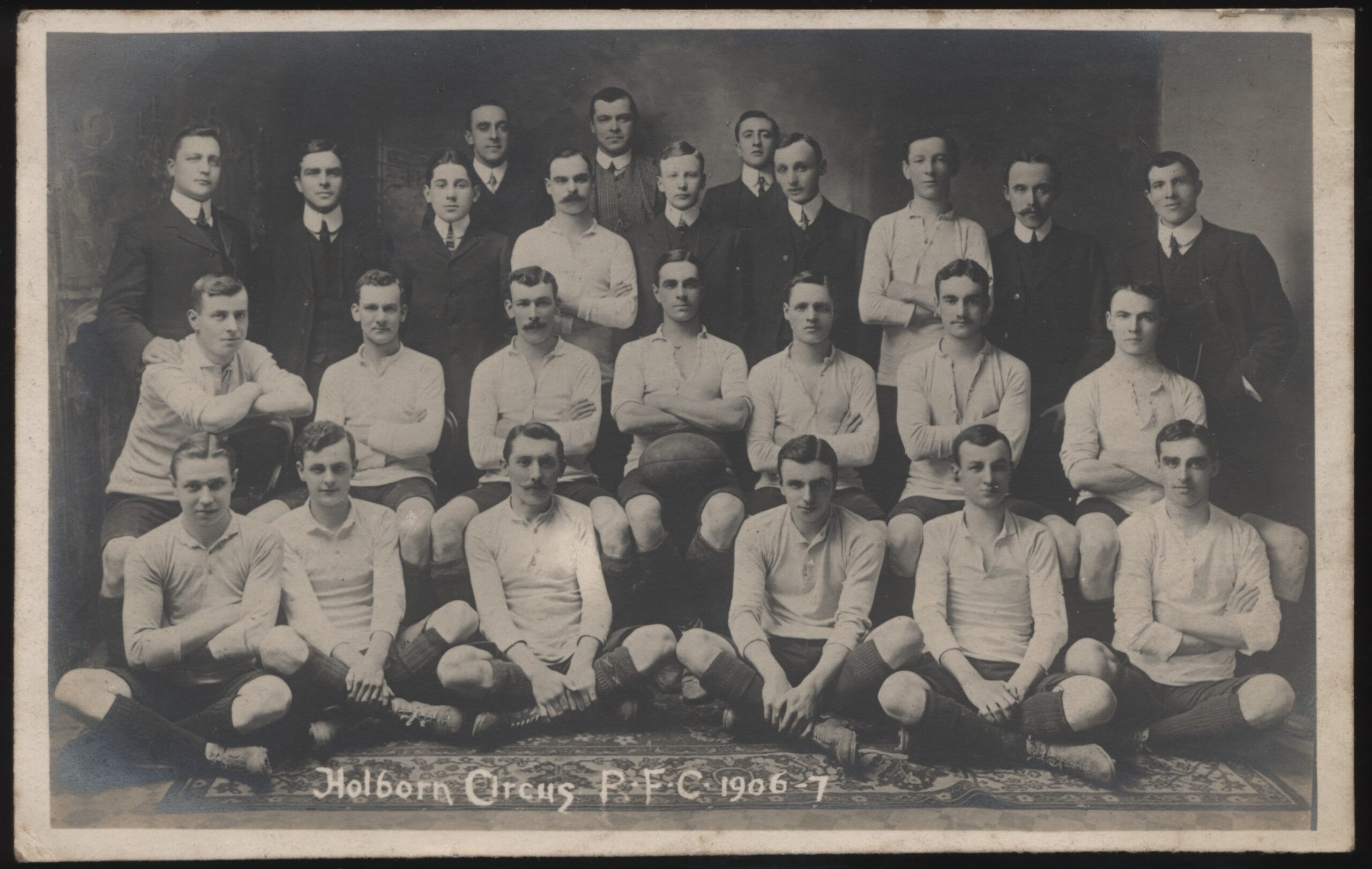 Thiele - 'Holborn Circus RFC' (1907) - Used Postcard Thiele - 'Holborn Circus RFC' (1907) - Used Postcard