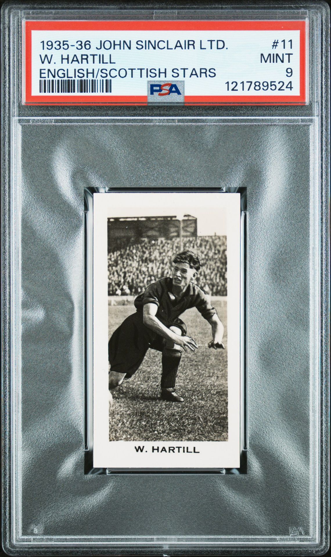 Sinclair - 'English & Scottish Football Stars' (1935) - W. Hartill (Everton) **PSA9** Sinclair - 'English & Scottish Football Stars' (1935) - W. Hartill (Everton) **PSA9**