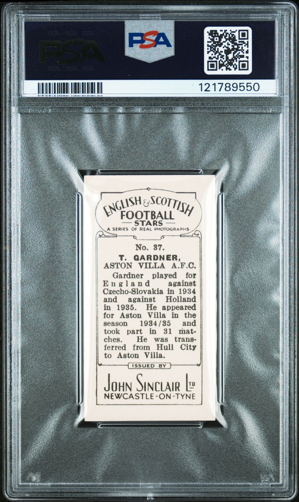 Sinclair - 'English & Scottish Football Stars' (1935) - T. Gardner (Aston Villa) **PSA7** Sinclair - 'English & Scottish Football Stars' (1935) - T. Gardner (Aston Villa) **PSA7**