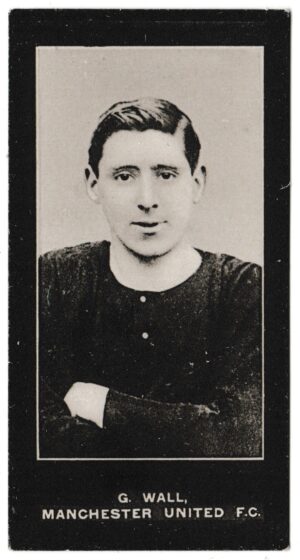 Smith's - 'Footballers Cup Tie S1' (1909) - G. Wall (Manchester Utd)