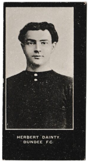 Smith's - 'Footballers Cup Tie S2' (1909) - H. Dainty (Dundee)