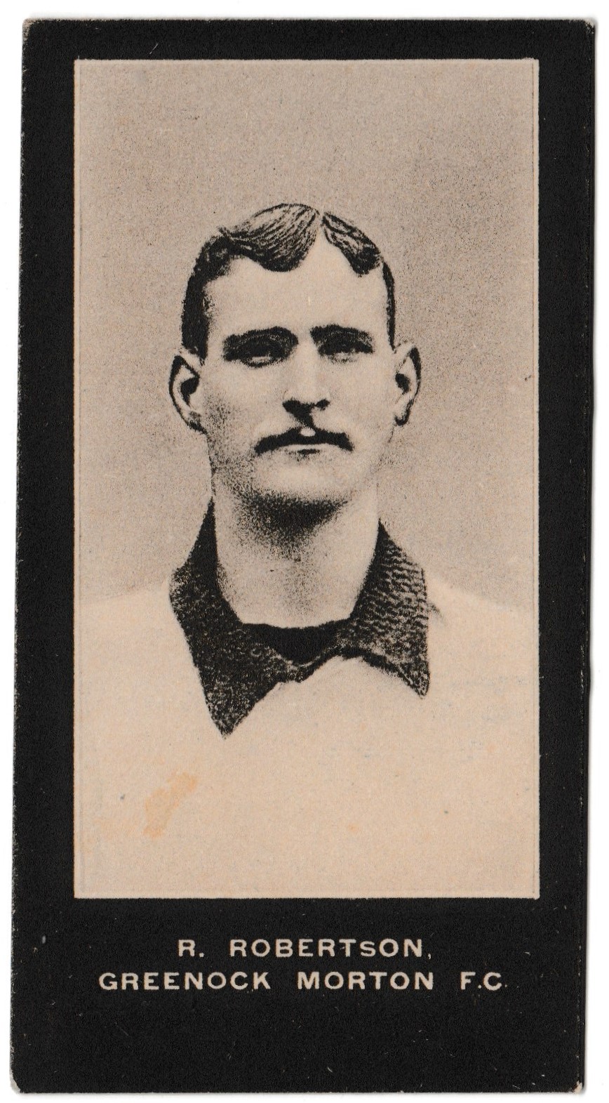 Smith's - 'Footballers Cup Tie S2' (1909) - R. Robertson (Greenock Morton) Smith's - 'Footballers Cup Tie S2' (1909) - R. Robertson (Greenock Morton)