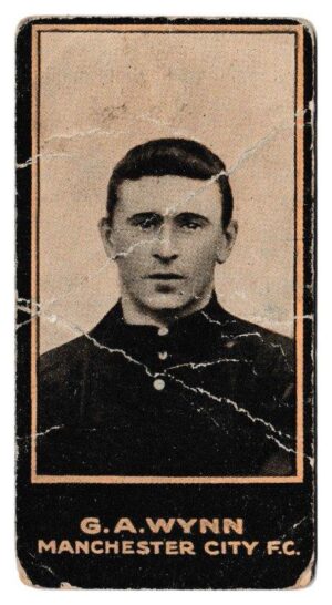 Smith's - 'Footballers (1914 DBB)' - Card #113 - G.A. Wynn (Man City) Smith's - 'Footballers (1914 DBB)' - Card #113 - G.A. Wynn (Man City)