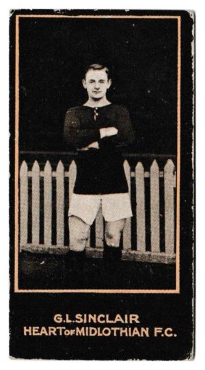 Smith's - 'Footballers (1914 DBB)' - Card #143 - G.I. Sinclair (Hearts) Smith's - 'Footballers (1914 DBB)' - Card #143 - G.I. Sinclair (Hearts)