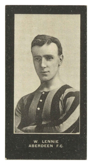 Smith's - W. Lennie (Aberdeen) - 'Footballers Cup Tie S2' (1909) Smith's - W. Lennie (Aberdeen) - 'Footballers Cup Tie S2' (1909)