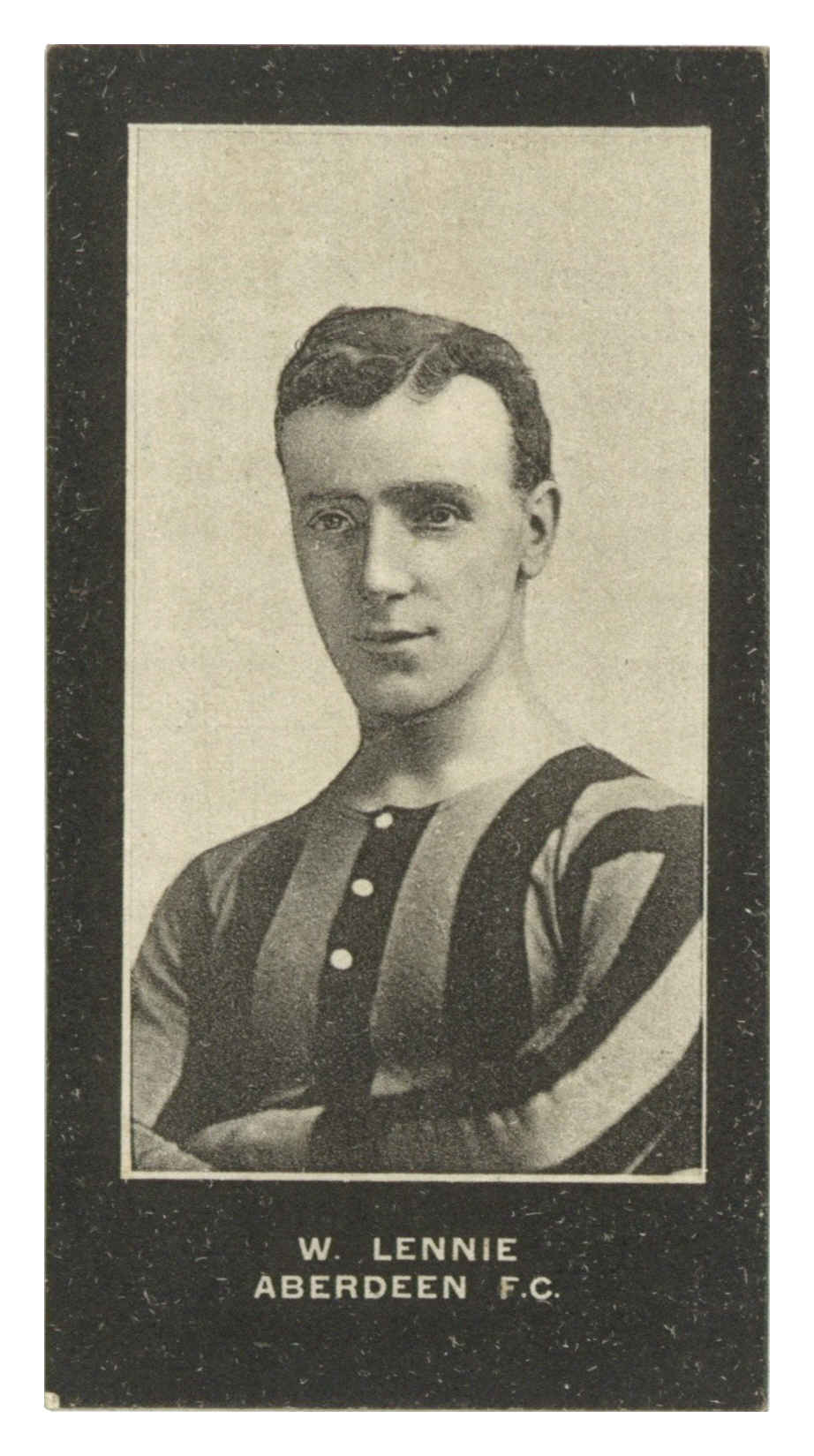 Smith's - W. Lennie (Aberdeen) - 'Footballers Cup Tie S2' (1909) Smith's - W. Lennie (Aberdeen) - 'Footballers Cup Tie S2' (1909)