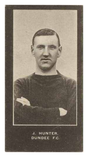 Smith's - J. Hunter (Dundee) - 'Footballers Cup Tie S2' (1909)