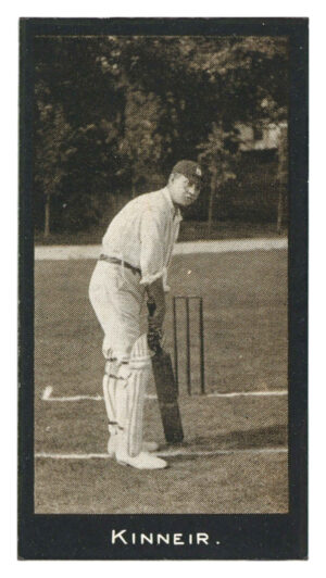 Smith's - 'Cricketers' - Kinneir (Warwickshire) (1912) Smith's - 'Cricketers' - Kinneir (Warwickshire) (1912)