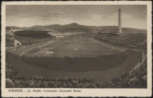 Real Photo - 'Giovanni Berta Municpial Stadium Florence' (1933) - Used Postcard Real Photo - 'Giovanni Berta Municpial Stadium Florence' (1933) - Used Postcard