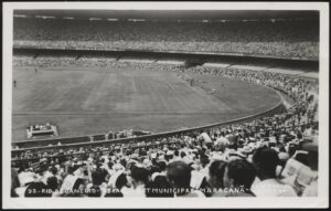 Real Photo - 'Maracana Stadium - Rio De Janeiro' (1959) - Postcard Real Photo - 'Maracana Stadium - Rio De Janeiro' (1959) - Postcard
