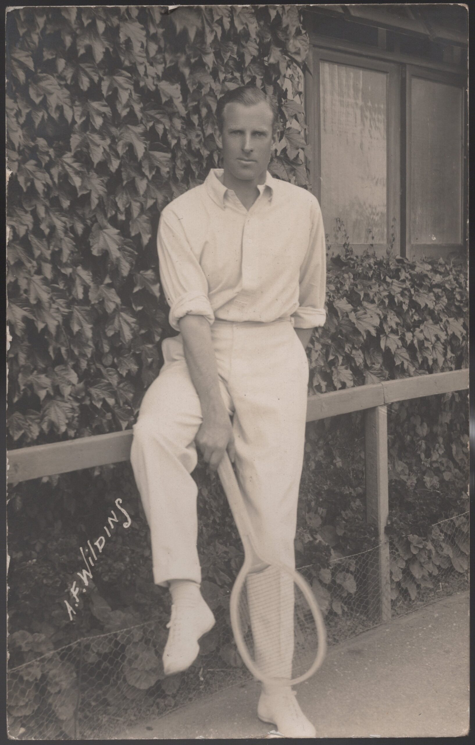 E Trim & Co - 'Anthony Wilding (NZL) - First Tennis Superstar at Wimbledon' (c1913) - Unused Postcard E Trim & Co - 'Anthony Wilding (NZL) - First Tennis Superstar at Wimbledon' (c1913) - Unused Postcard