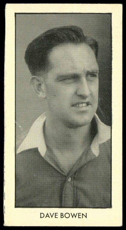 Thomson (D.C.) - 'World Cup Footballers (Hotspur)' (1958) - Dave Bowen (Arsenal) Thomson (D.C.) - 'World Cup Footballers (Hotspur)' (1958) - Dave Bowen (Arsenal)