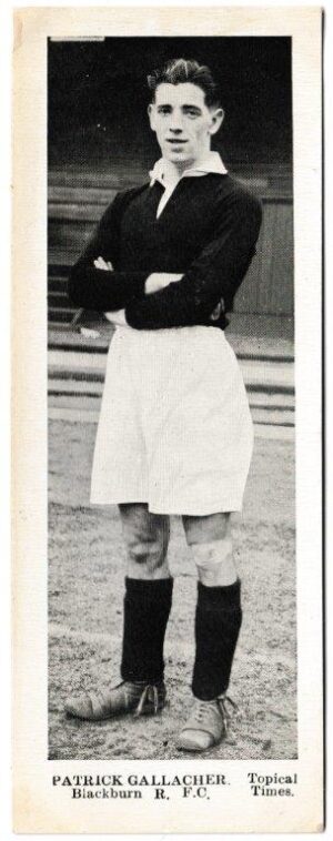 Topical Times - 'Footballers - Scottish (Second 24)' (1938) - Card #13 - Patrick Gallacher (Blackburn Rovers)