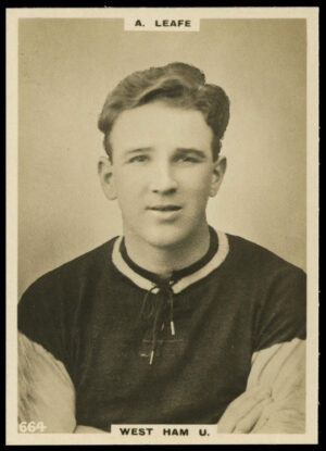 Godfrey Phillips - 'A. Leafe (West Ham United)' - Footballers L3 (1922)