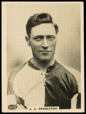 Godfrey Phillips - 'J.J. Pendleton (Wigan)' - Footballers L3 (1922)