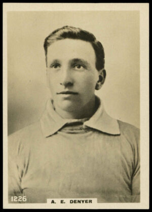 Godfrey Phillips - 'A.E. Denyer (Swindon Town)' - Footballers L3 (1922)